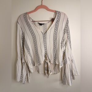 American Eagle Outfitters Cream and Black Patterned Blouse
